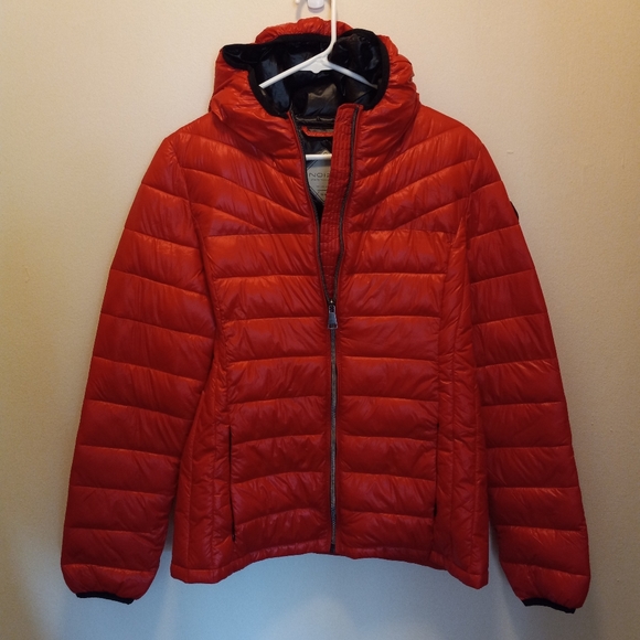 🔥HOST PICK🔥NoizeCruelty Free Outerwear Womems Size M - Picture 1 of 9